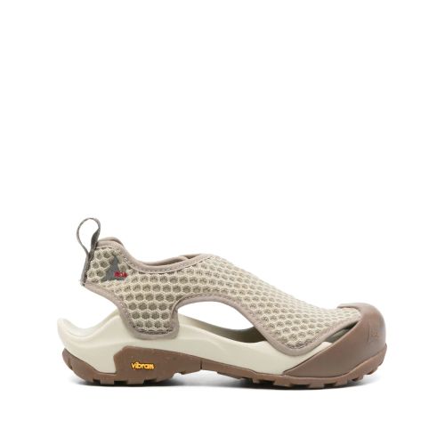 ROA's Arpy Sneaker: Your Ultimate Companion for Every Adventure