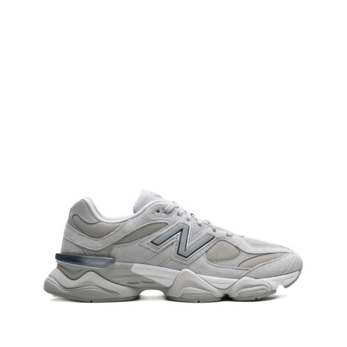 New Balance 393 Trainers In Metallic Silver for Women