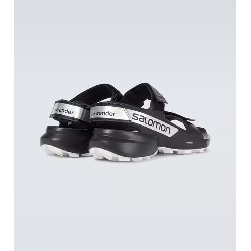 And Wander And Wander X Salomon CROSS Sandals for ผู้ชาย