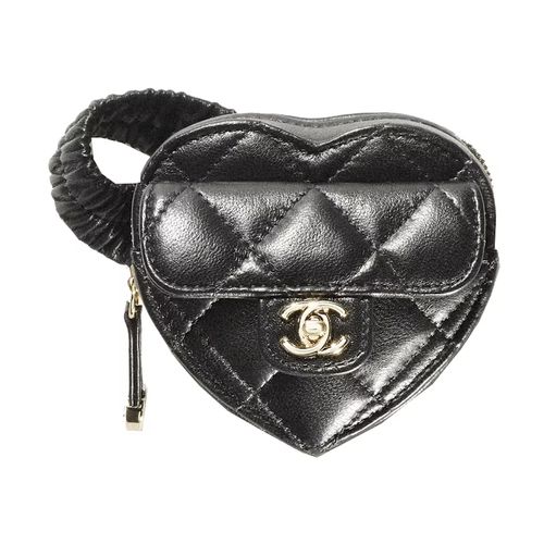 Chanel Heart Clutch With Chain 22S White Lambskin for Women