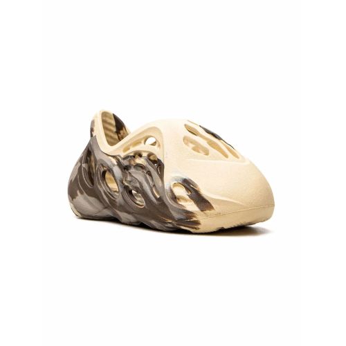 adidas gazelle silver green womens adidas Yeezy Boost 350 V2 Bone (Kids)