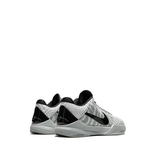 Protro Demar Derozan Pe Kobe Protro Zebra Pe Zebra Kobe V Protro